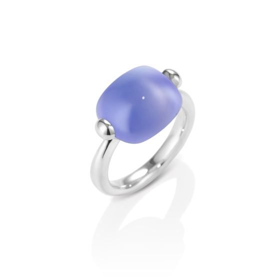 PURPLE SORBETTO Ring chalcedony ring chalcedony ring with chalcedony cabochon 13.65 carat in 750 white-gold chalcedony gold-ring chalcedony rings white-gold-rings gold-rings gemstone-rings jeweler-rings rings