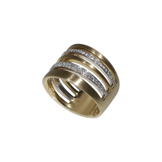 STAIGHT MOTION Ring Straight Movement Diamond Ring in Yellow Gold Diamond-Rings Gold-Rings Yellow Gold Rings Engagement-Rings Wedding-Rings Ring Pair Ringsmith Munich